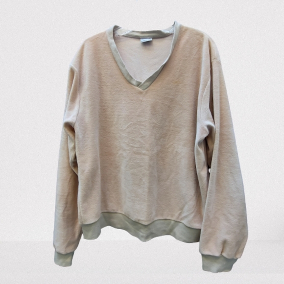 Oh! rbach's Other - Oh!rbach's Men's Velour Beige V-Neck Sweater